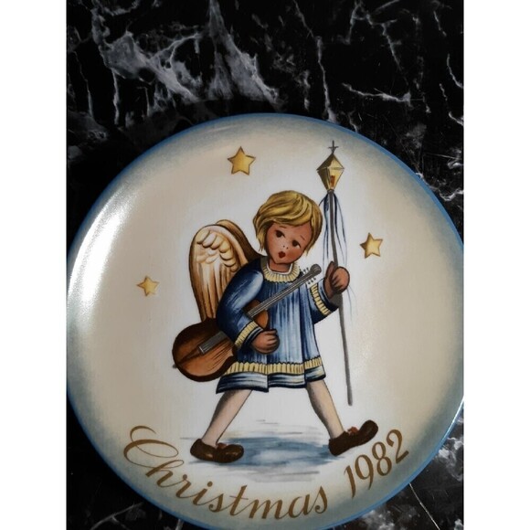 Schmid Hummel inspired 1982 Christmas pl - Picture 1 of 2